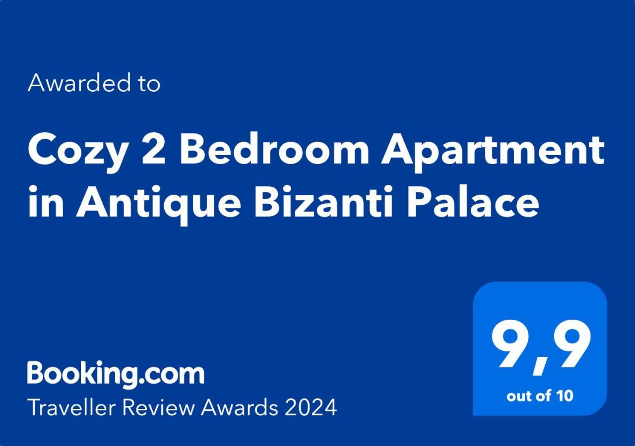 Cozy 2 Bedroom Apartment In Antique Bizanti Palace Котор Екстериор снимка